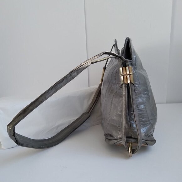 Vintage Grey Eel Skin Shoulder Bag ~ Remarkable Texture & Strength! - Picture 7 of 10